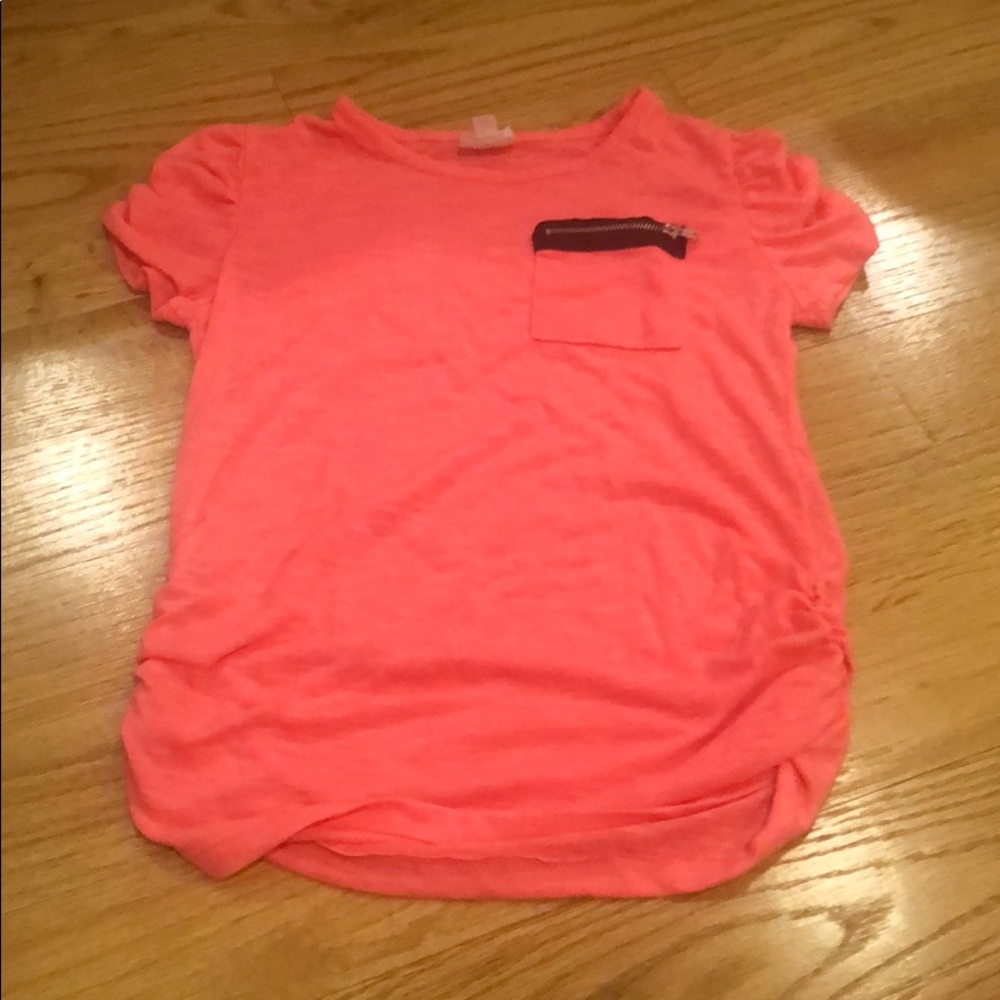 D-signed pink/orange shirt, scrunch detailing